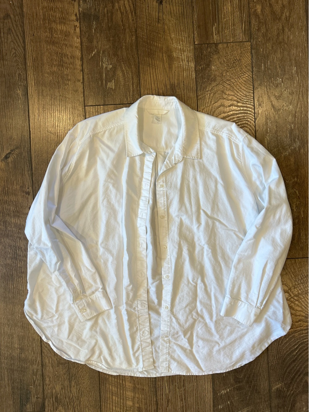 H&M Women’s White Cotton Poplin Button-Down Shirt